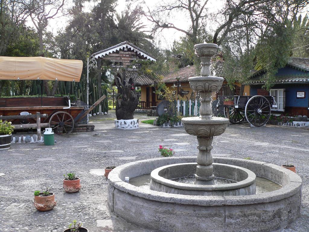 Hotel Rumipamba De Rosas 4*