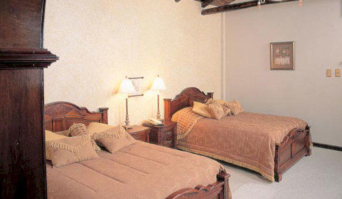 Rumipamba De Rosas Hotel 4*